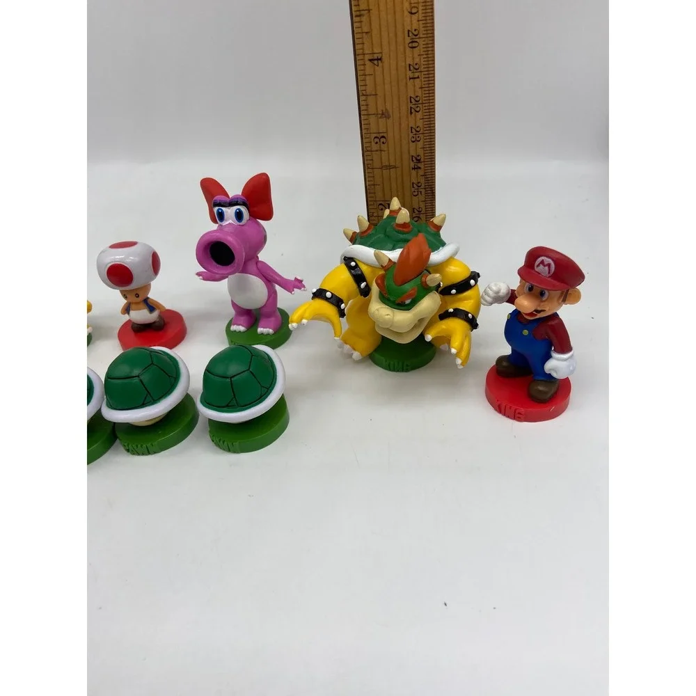 Nintendo Super Mario Collector Chess Replacement Pieces Mario Bowser Birdo 9pc